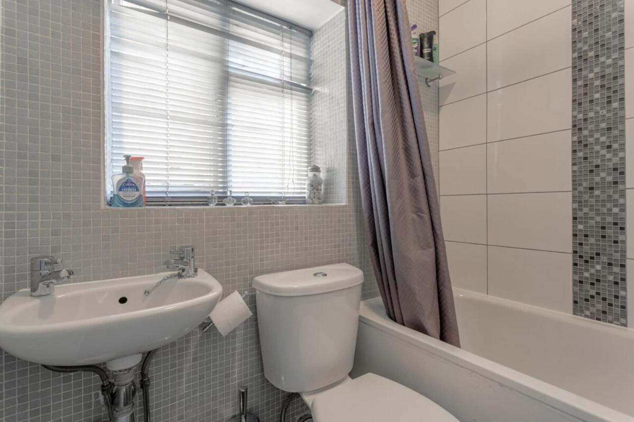 Stylish 1 Bed Apartment Near Battersea Park London Exterior foto